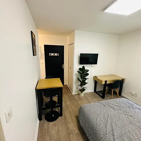 Cosy Plein Centre & Parking A Proximite Daire Puvatya